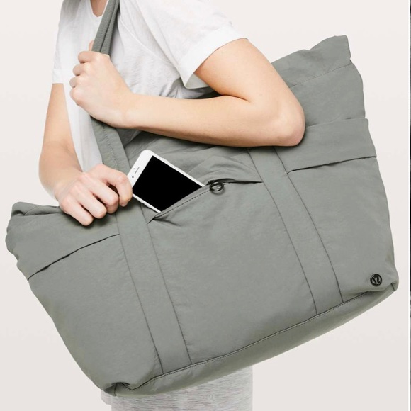 lululemon athletica Handbags - Lululemon On My Level Duffel Bag